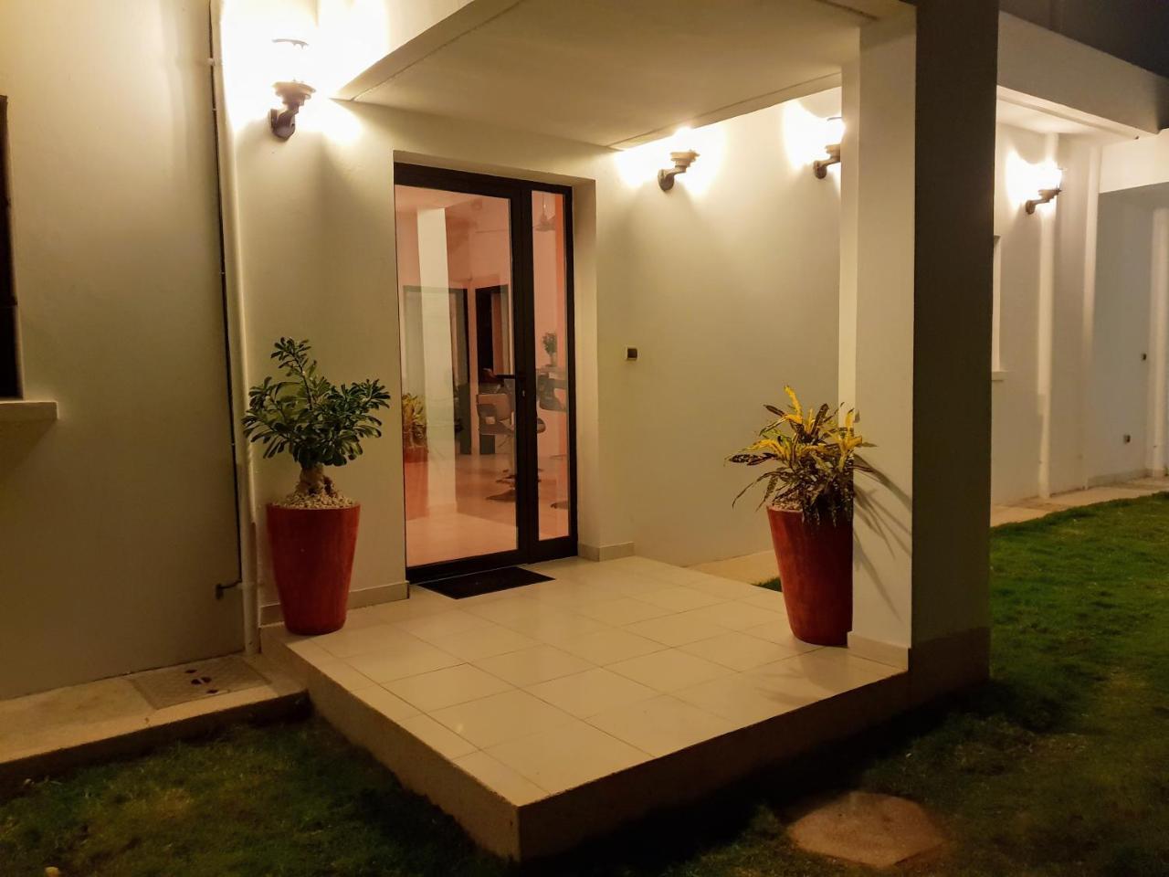 La Maison Blanche A Ngaparou, Splendide Villa Contemporaine Экстерьер фото